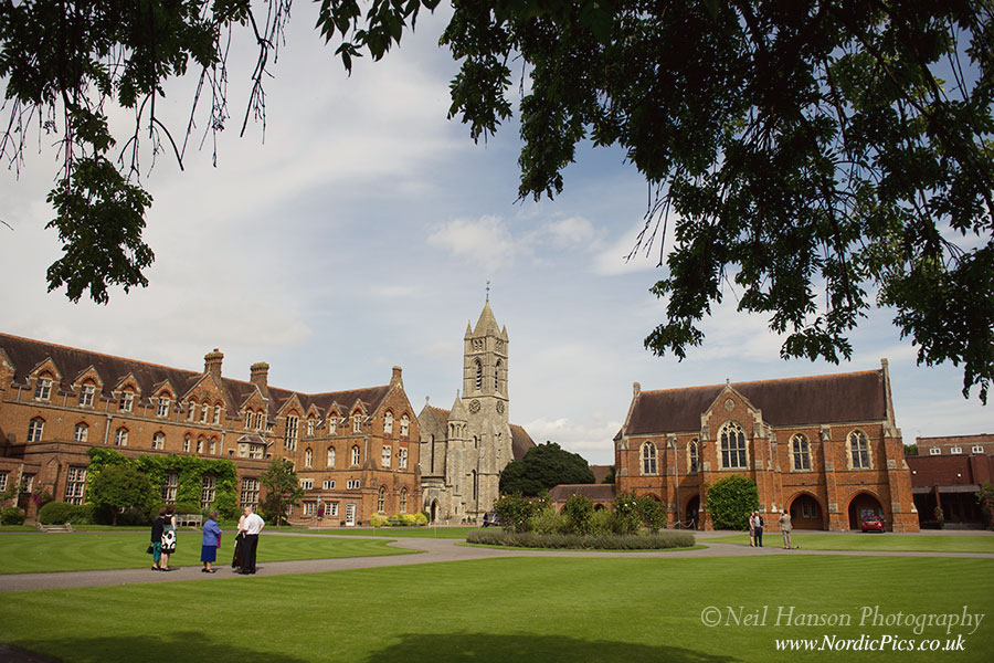 Wedding Photography for St Hughs College in Oxford by Oxfordshire Wedding Photographer Neil Hanson
