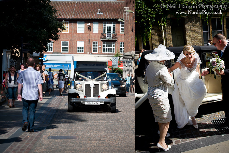 The brides arrival at a Wedding at St Peters College Oxford by Neil Hanson Photography