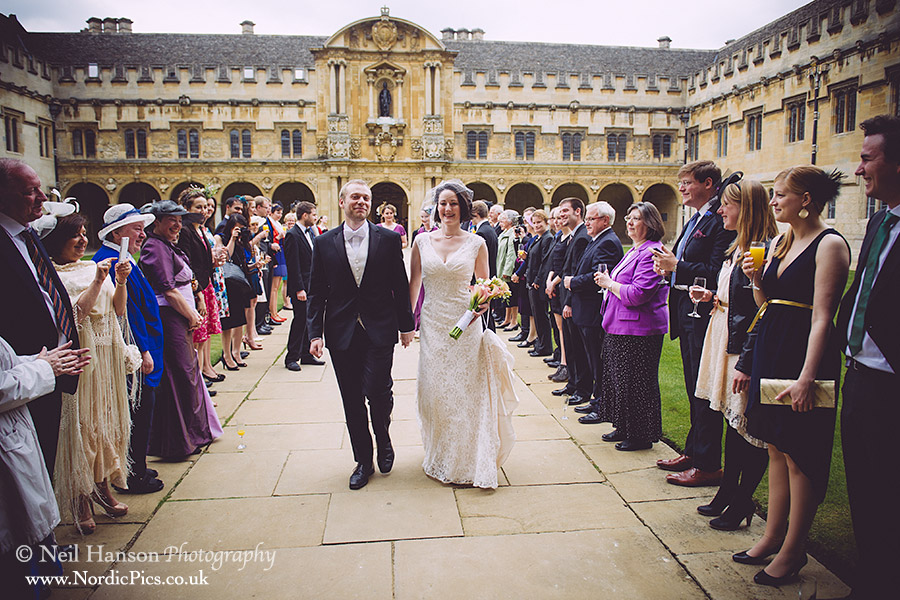 Divinity-School-Bodleian-Library-Wedding-Photographer-05