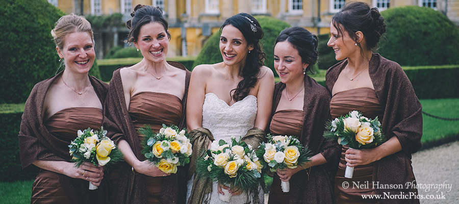 Bride & her bridesmaids at Blenheim Palace
