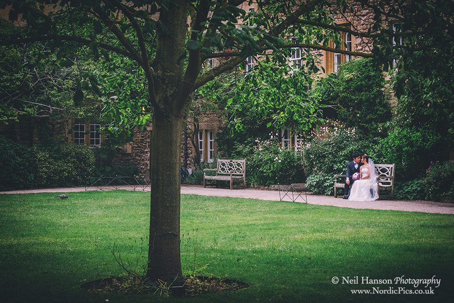 Chinese pre-wedding portraits at Hertford College Oxford