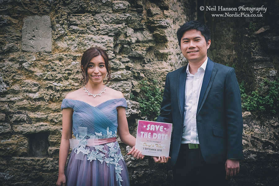 Save the date engagement portraits in Oxfordshire & the cotswolds