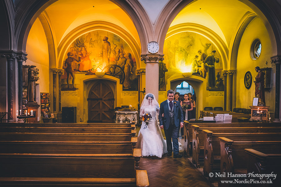 Bride and her Father walk down the aisle at The Oxford Oratory