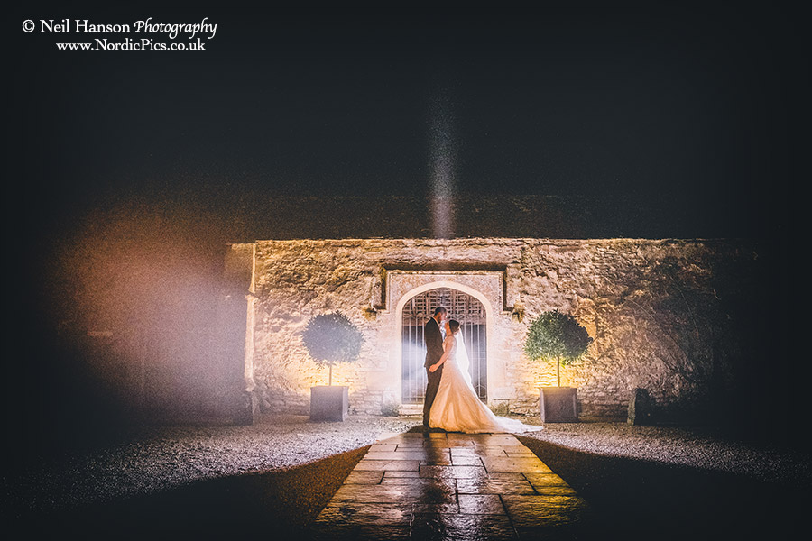 Winter Wedding photography at Caswell House by Oxfordshire Photographer Neil Hanson