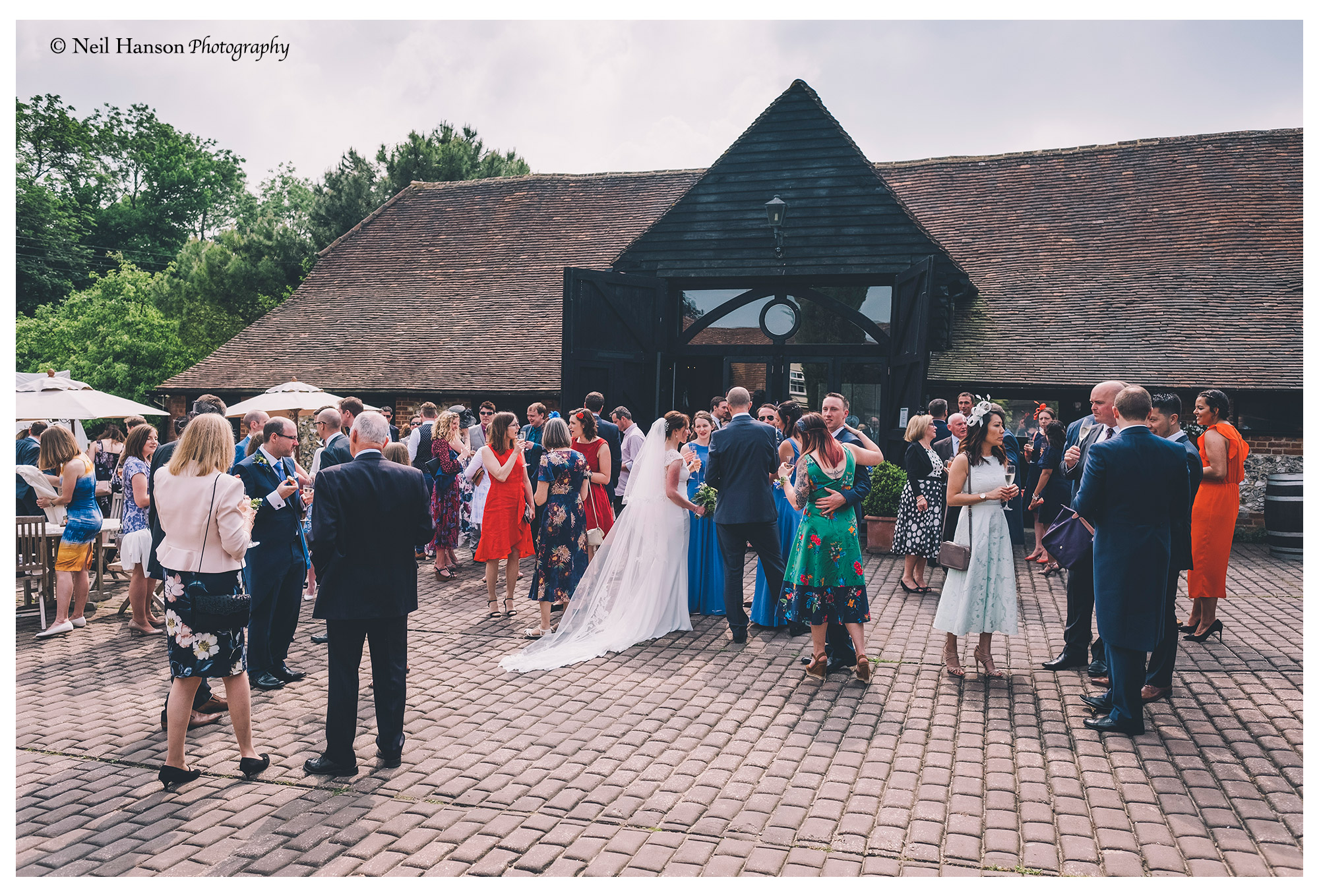 Outdoor drinks reception at Old Luxters Barn near Henley-on-Thanmes
